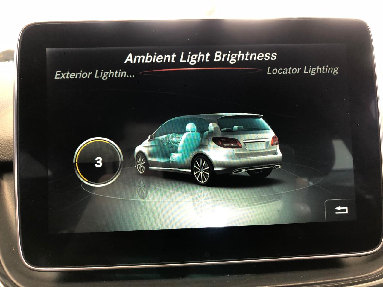 2015 Mercedes-Benz B-Class 4Matic+GPS+Power Seat+Blind Spot+Collision Alert Photo32