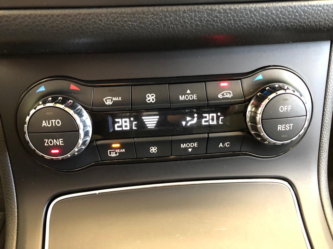 2015 Mercedes-Benz B-Class 4Matic+GPS+Power Seat+Blind Spot+Collision Alert Photo50