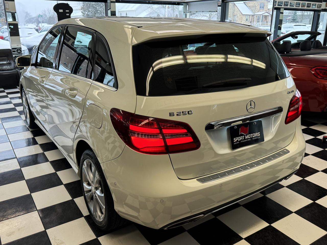 2015 Mercedes-Benz B-Class 4Matic+GPS+Power Seat+Blind Spot+Collision Alert Photo72