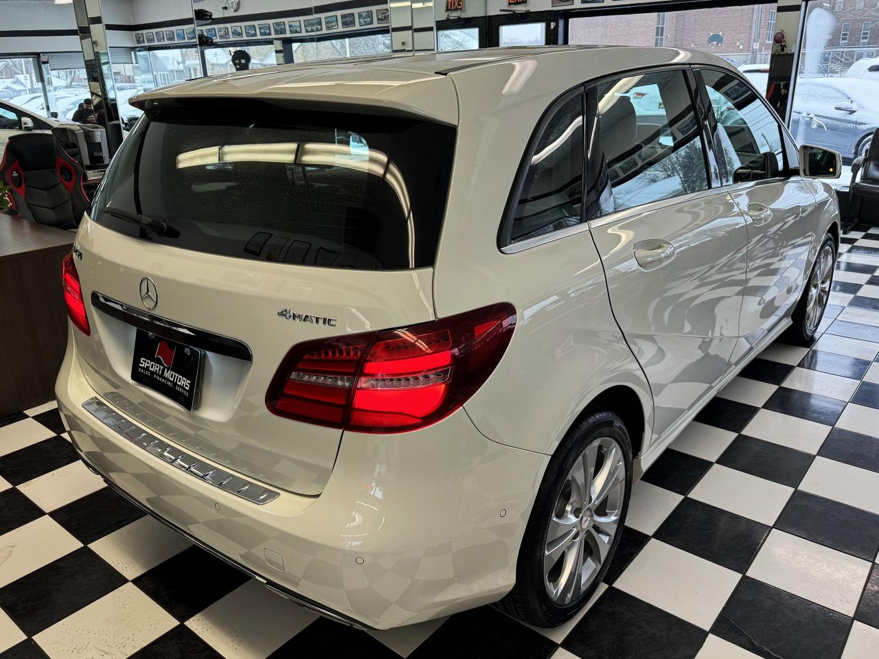 2015 Mercedes-Benz B-Class 4Matic+GPS+Power Seat+Blind Spot+Collision Alert Photo74