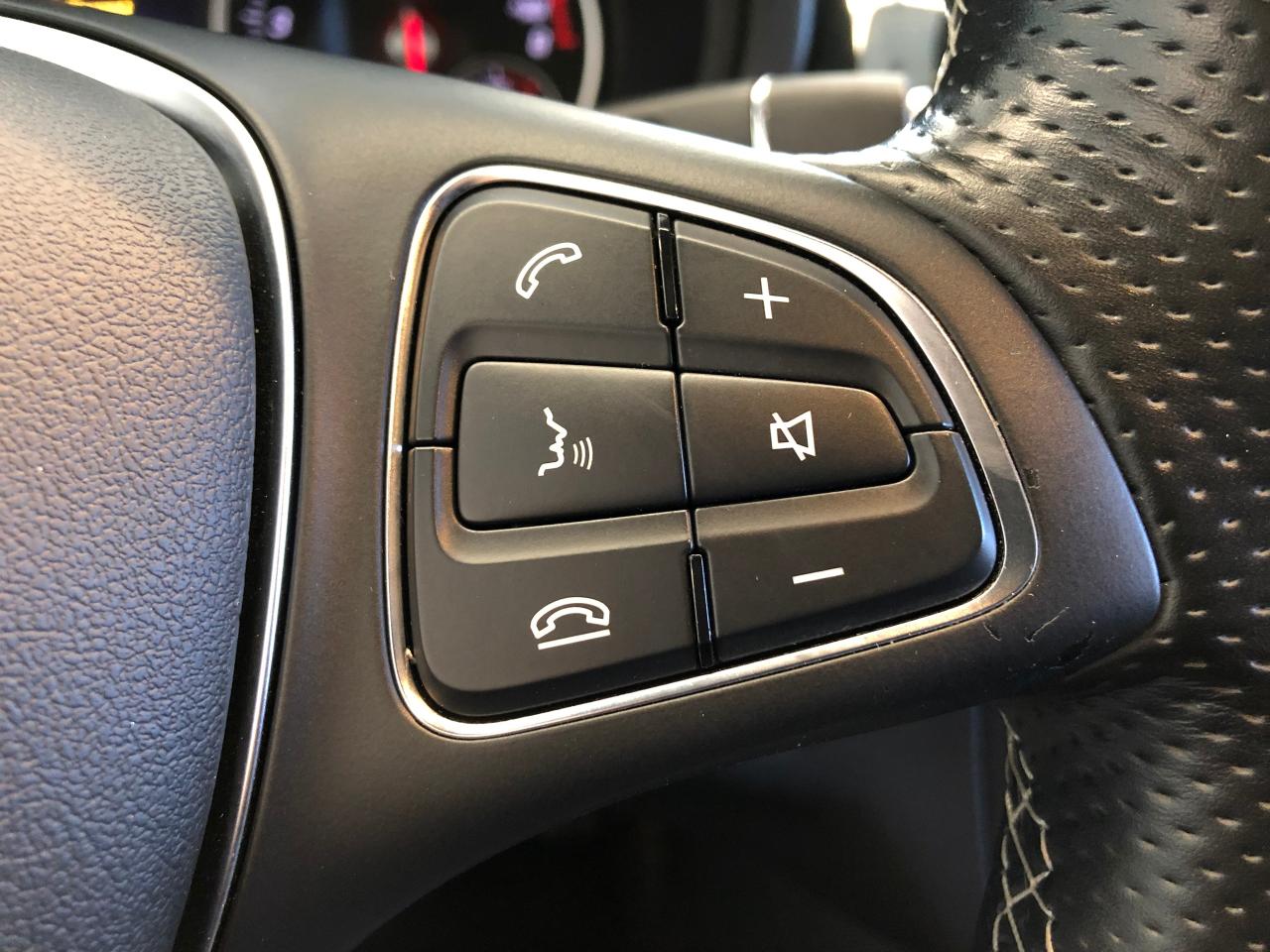2015 Mercedes-Benz B-Class 4Matic+GPS+Power Seat+Blind Spot+Collision Alert Photo105