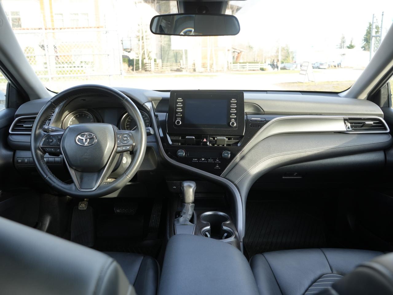 2021 Toyota Camry SE Auto Photo10