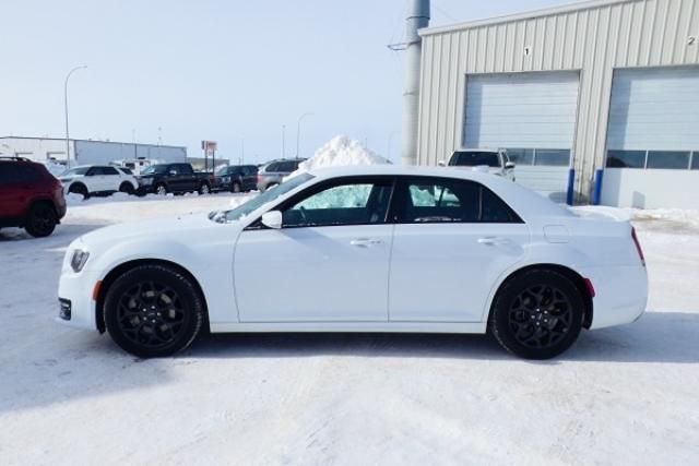 2021 Chrysler 300 300S AWD w/Htd Leather, BUC, command start