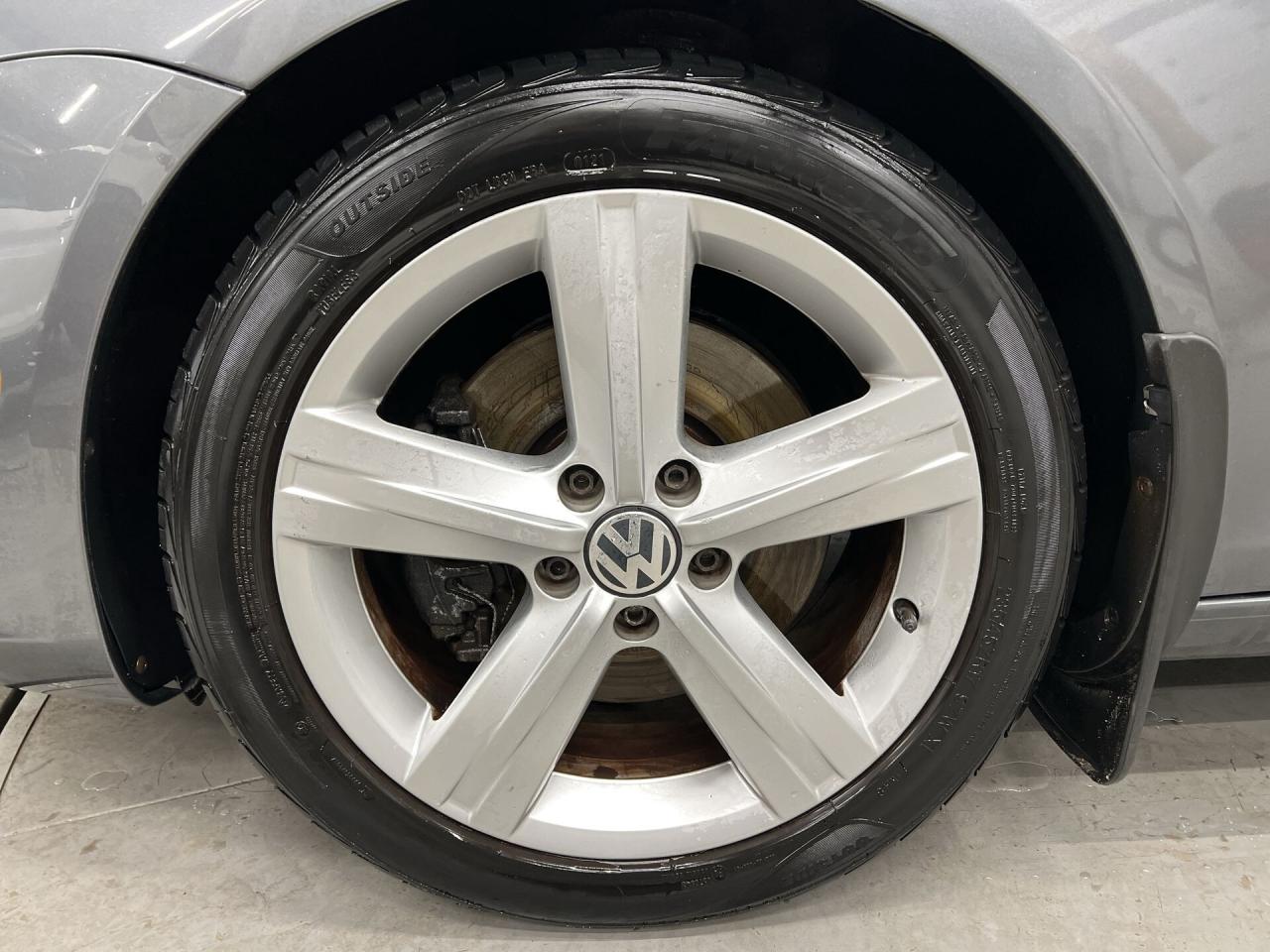 2012 Volkswagen Eos 2.0T COUPE SUNROOF CONVERTIBLE HARD-TOP | LEATHER Photo