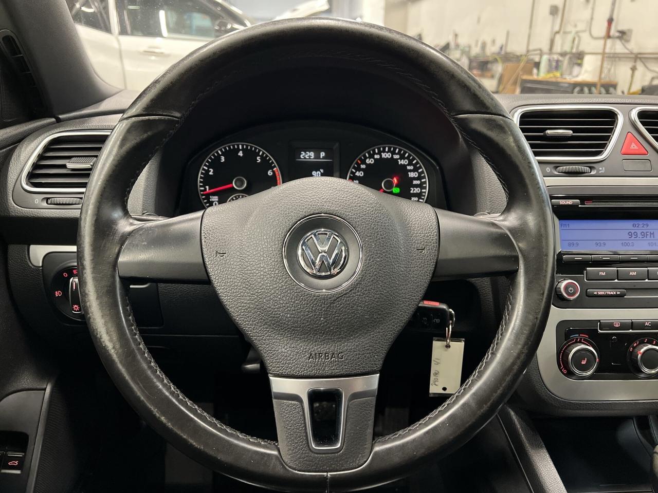 2012 Volkswagen Eos 2.0T COUPE SUNROOF CONVERTIBLE HARD-TOP | LEATHER Photo