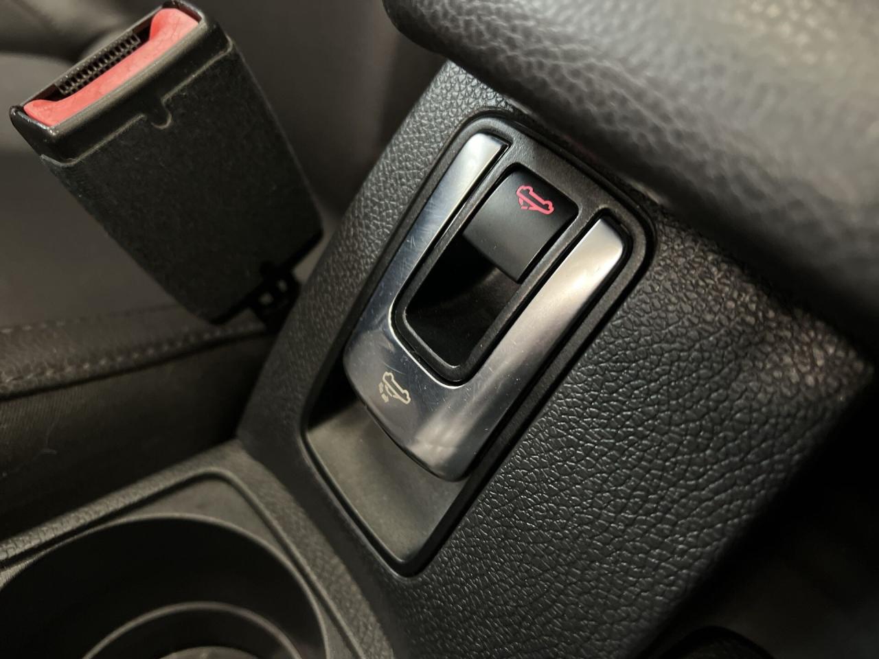 2012 Volkswagen Eos 2.0T COUPE SUNROOF CONVERTIBLE HARD-TOP | LEATHER Photo