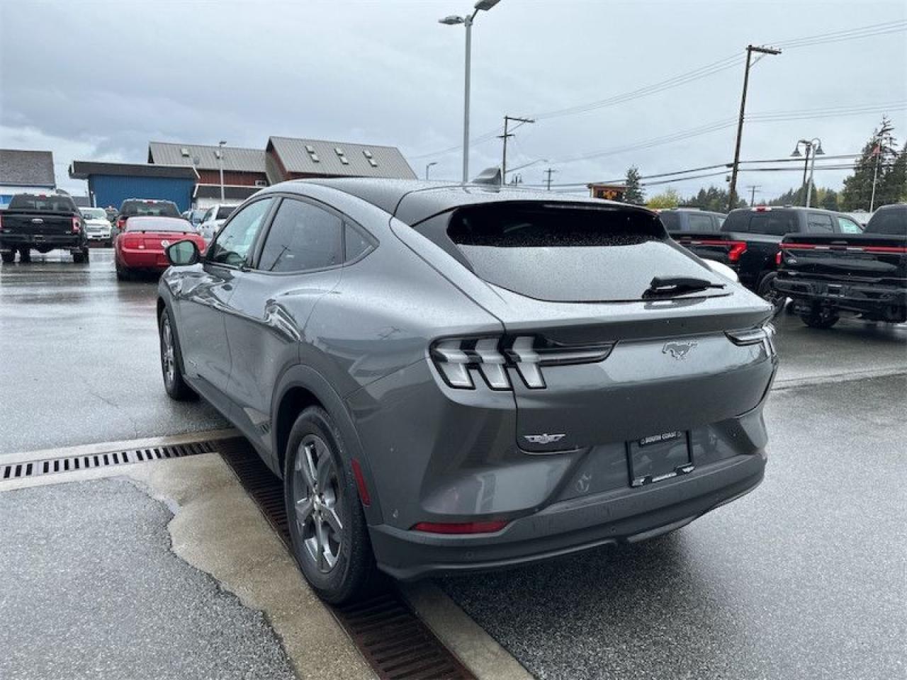 2021 Ford Mustang Mach-E Premium AWD  - Low Mileage Photo5
