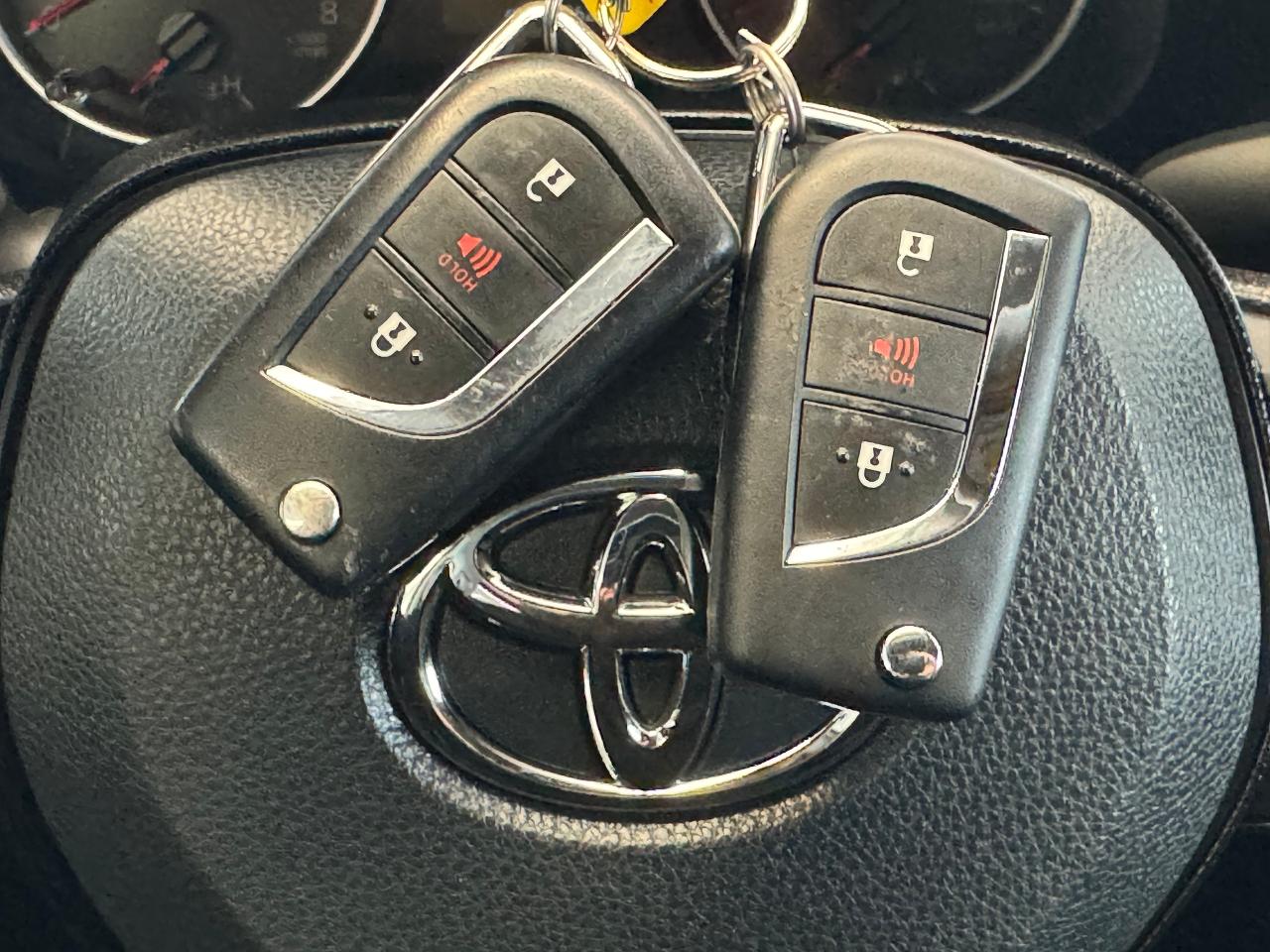 2021 Toyota RAV4 LE AWD+ApplePlay+Adaptive Cruise+CLEAN CARFAX - Photo #15