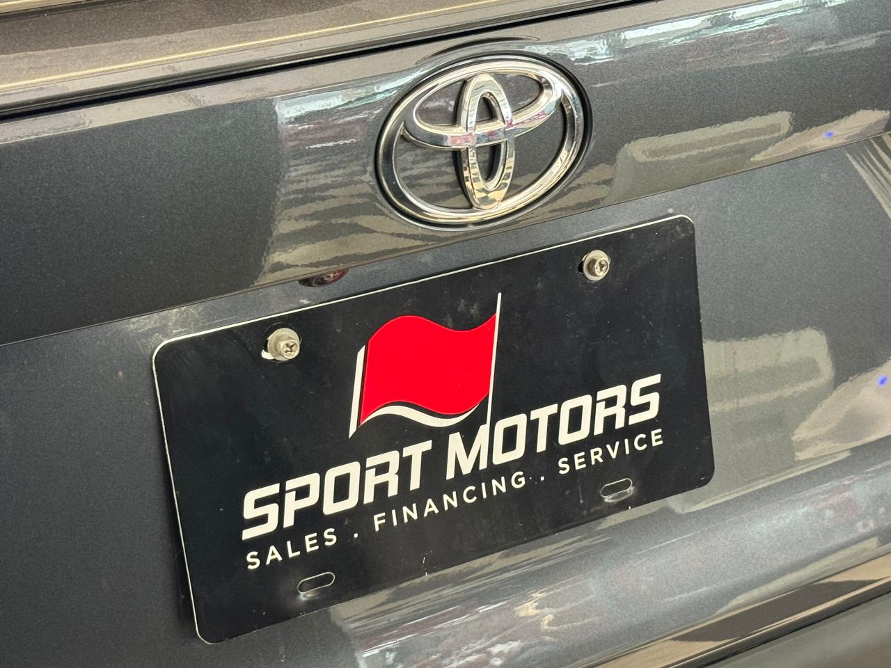 2021 Toyota RAV4 LE AWD+ApplePlay+Adaptive Cruise+CLEAN CARFAX Photo120
