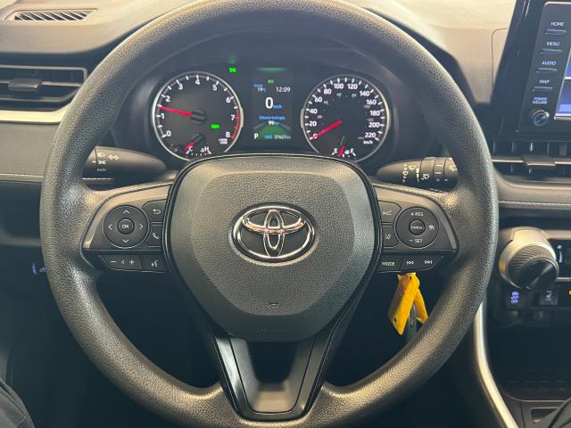 2021 Toyota RAV4 LE AWD+ApplePlay+Adaptive Cruise+CLEAN CARFAX Photo8