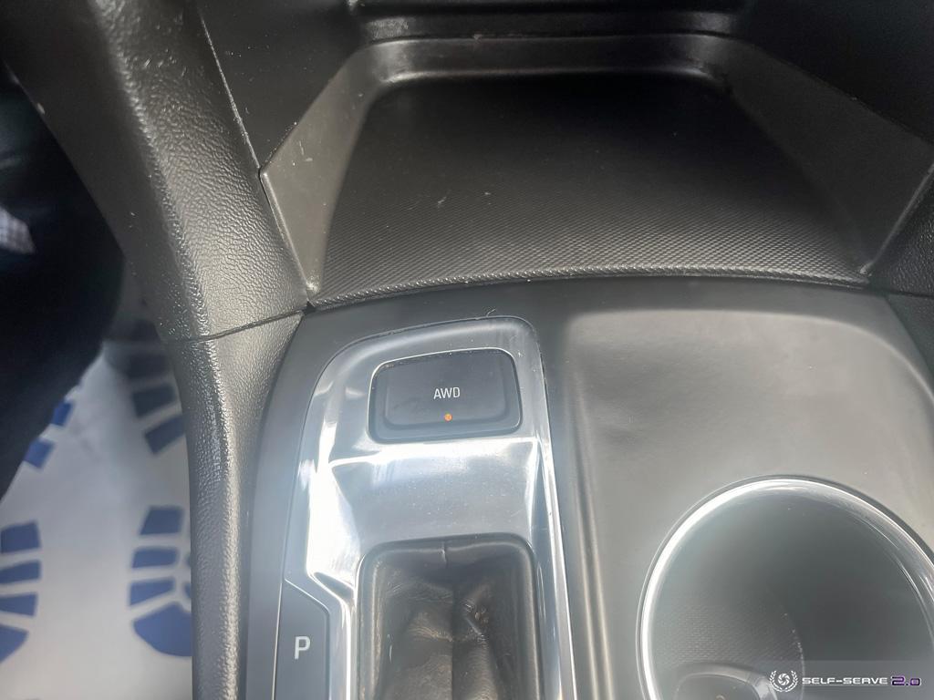 2019 Chevrolet Equinox LT / AWD / HTD SEATS / REVERSE CAM - Photo #17