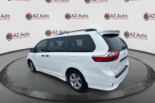 2020 Toyota Sienna Luxury - Photo #4