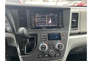 2020 Toyota Sienna Luxury - Photo #30