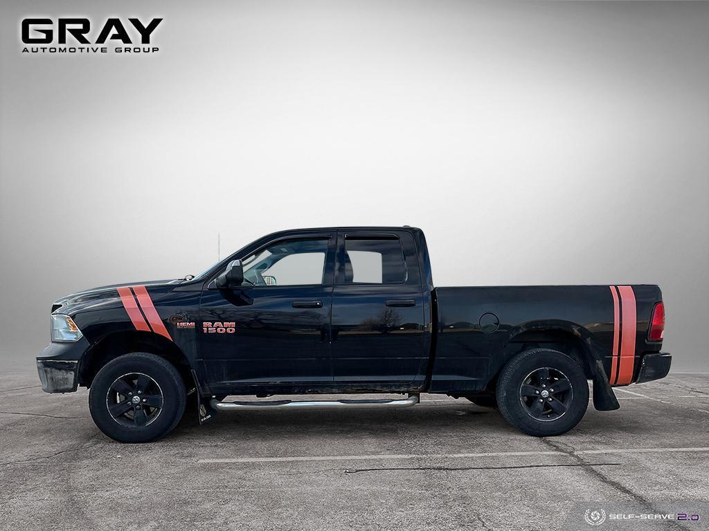 2014 RAM 1500 4WD QUAD CAB 140.5" ST - Photo #2