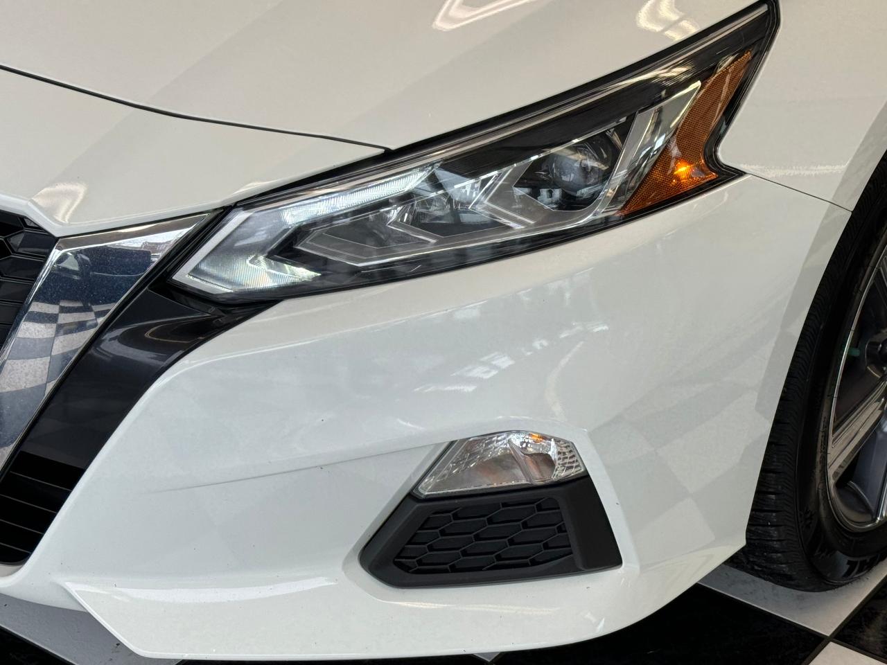 2022 Nissan Altima SE AWD 2.5L+Lane Departure+RemoteStart+CLEANCARFAX Photo99