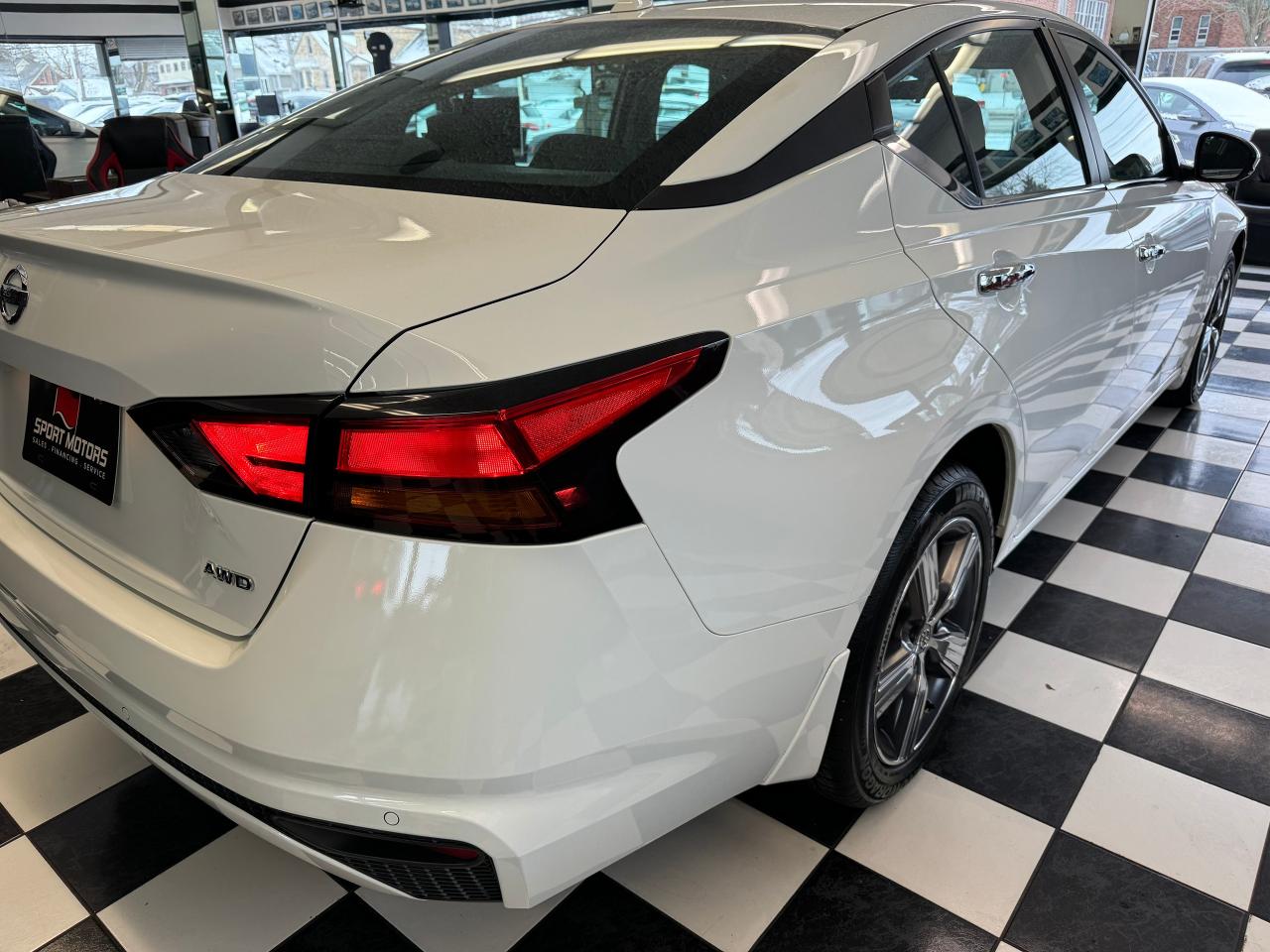 2022 Nissan Altima SE AWD 2.5L+Lane Departure+RemoteStart+CLEANCARFAX Photo101