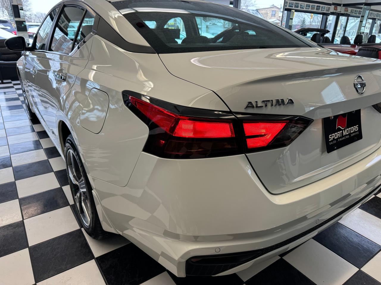 2022 Nissan Altima SE AWD 2.5L+Lane Departure+RemoteStart+CLEANCARFAX Photo100