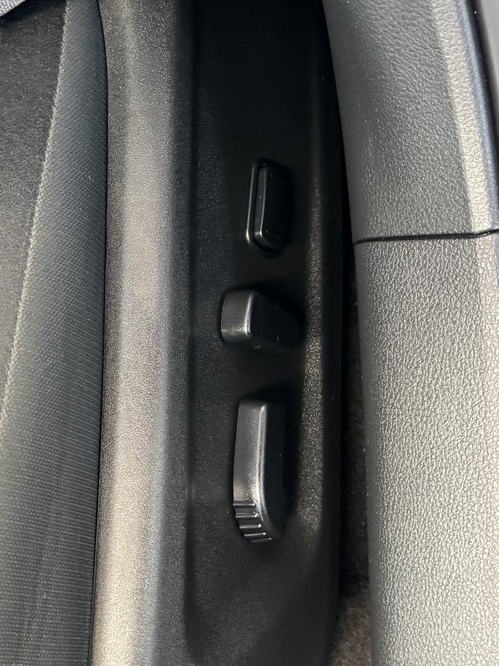 2022 Nissan Altima SE AWD 2.5L+Lane Departure+RemoteStart+CLEANCARFAX Photo42