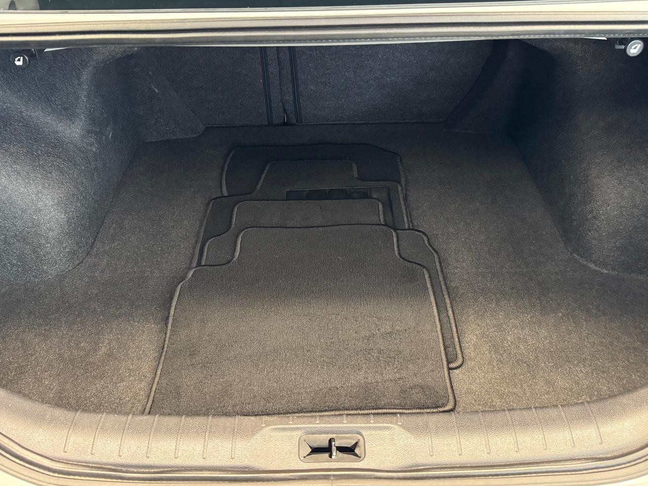 2022 Nissan Altima SE AWD 2.5L+Lane Departure+RemoteStart+CLEANCARFAX - Photo #26