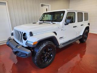 Used 2019 Jeep Wrangler Unlimted Sahara 4x4 for sale in Pembroke, ON