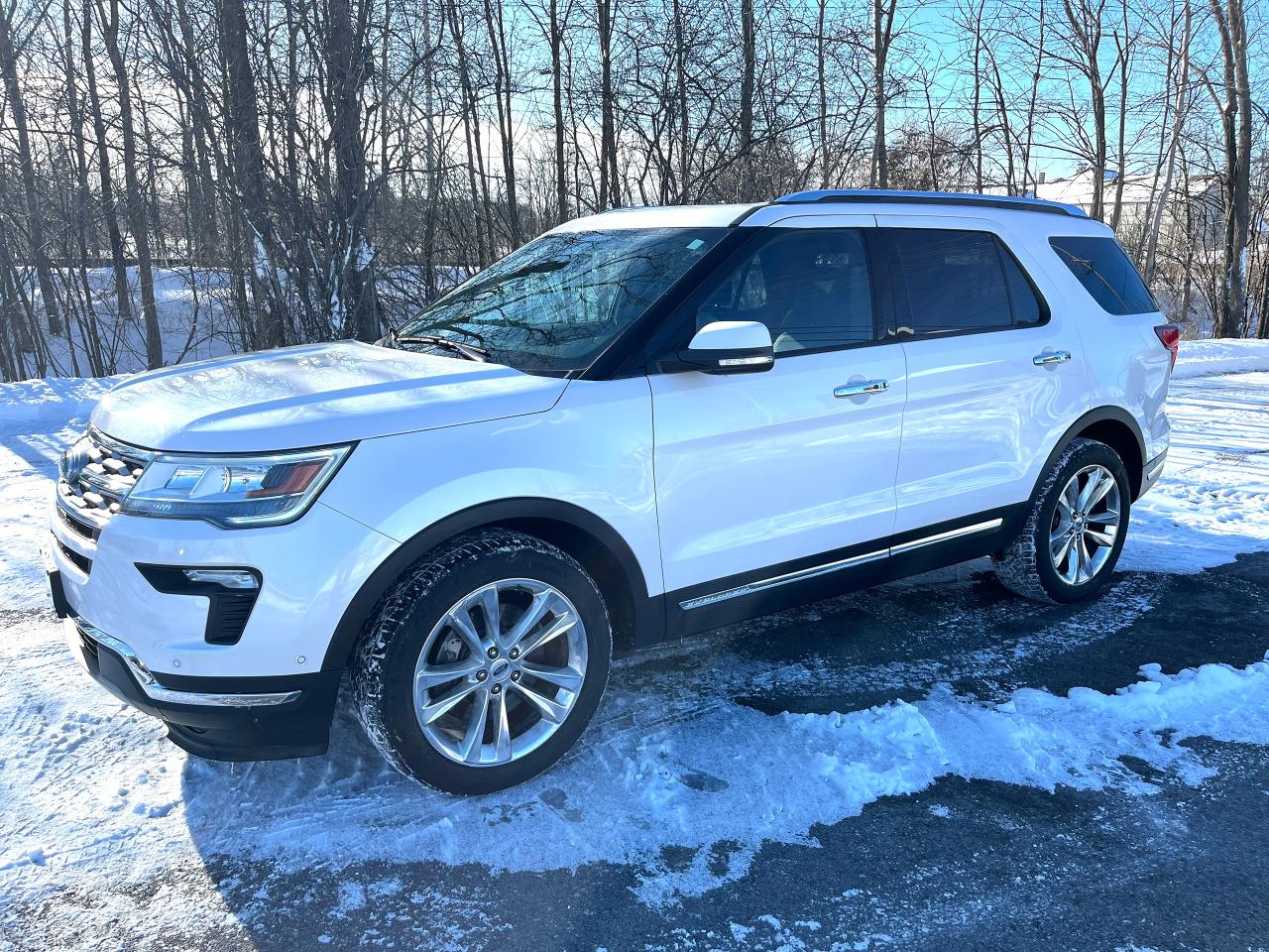 2018 Ford Explorer Limited 4WD Low KMS - Photo #14