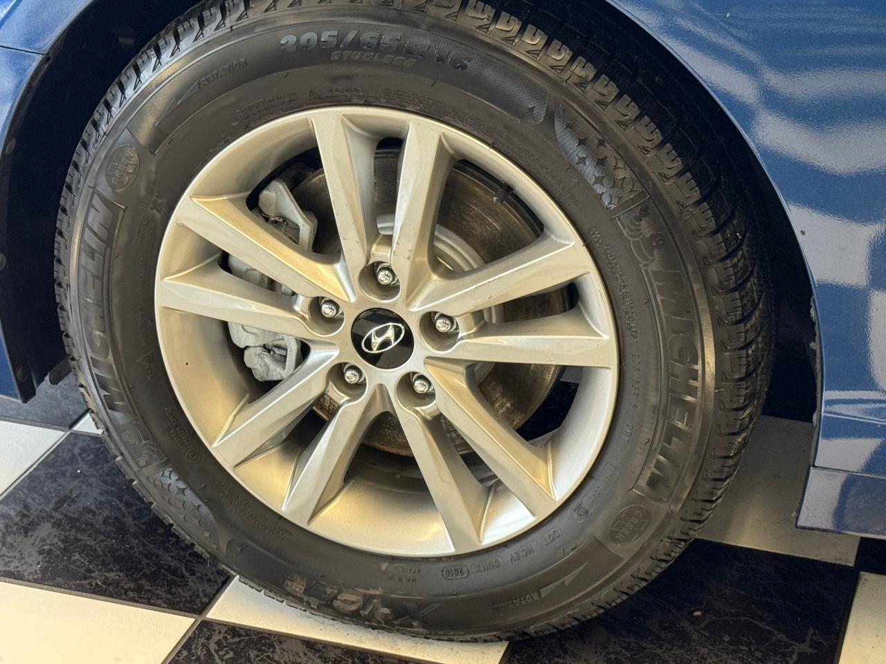 2016 Hyundai Sonata GL+Camera+Heated Seats+Cruise+A/C Photo106