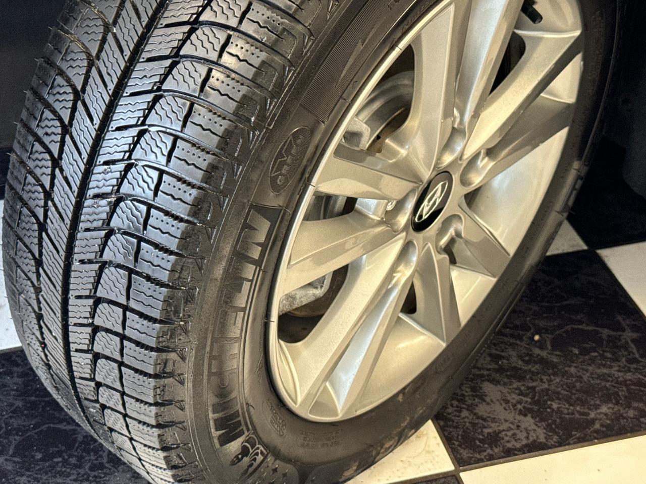 2016 Hyundai Sonata GL+Camera+Heated Seats+Cruise+A/C - Photo #12