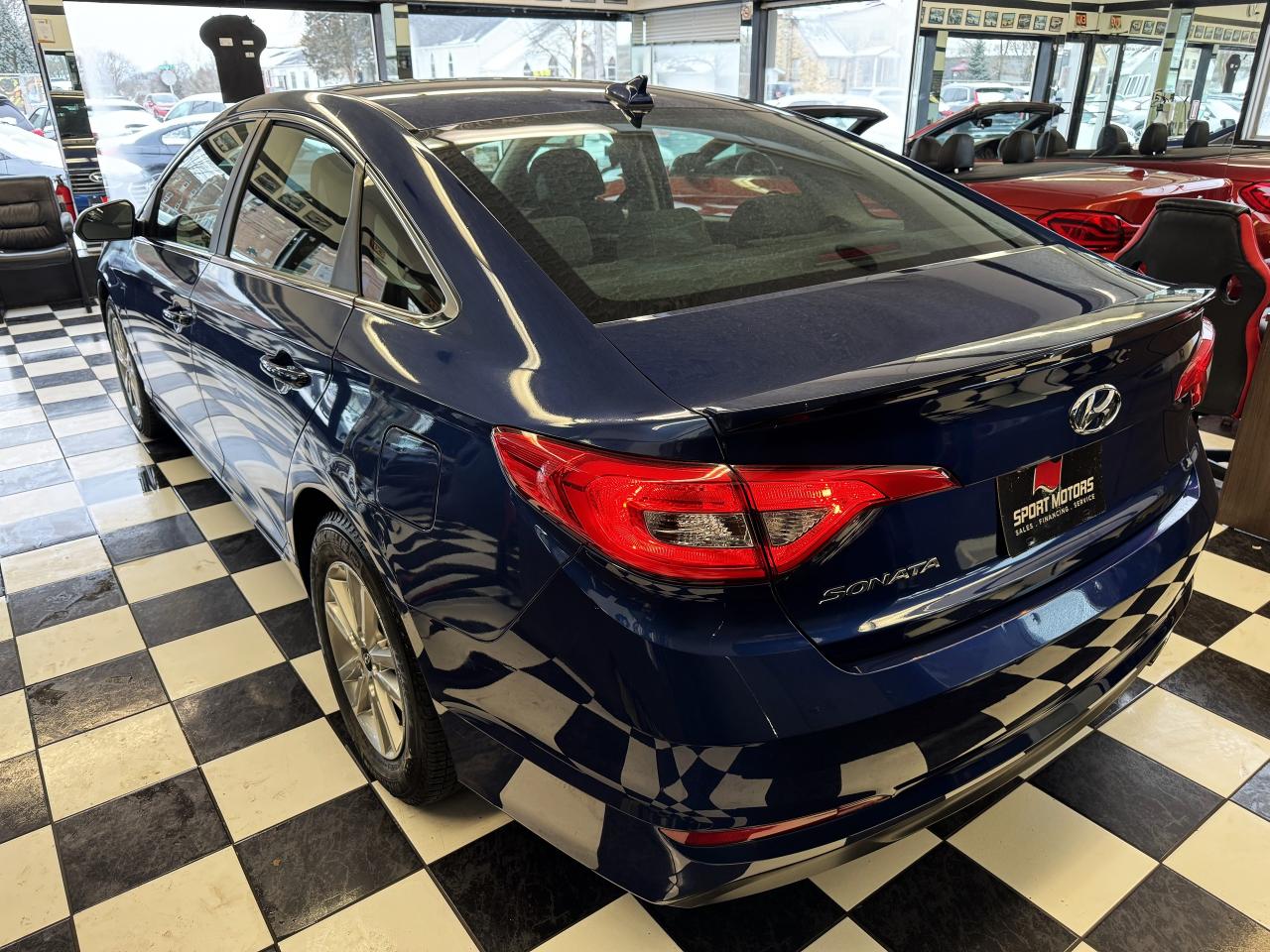 2016 Hyundai Sonata GL+Camera+Heated Seats+Cruise+A/C Photo2