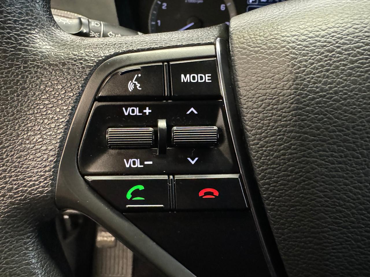 2016 Hyundai Sonata GL+Camera+Heated Seats+Cruise+A/C Photo39