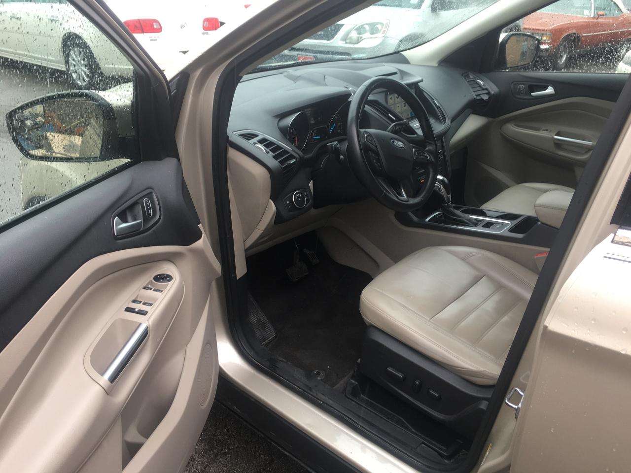 2018 Ford Escape Rust Free Florida SUV - SEL 4WD - Photo #2