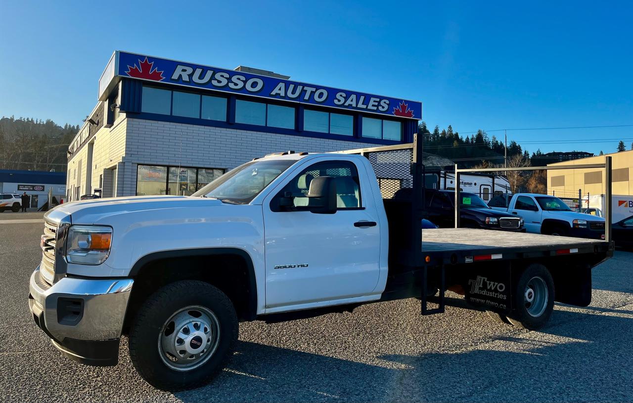 2015 GMC Sierra 3500 Reg Cab, HD, 2WD, Dually, 12 ft Flat Deck - Photo #2