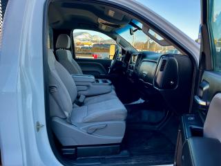 2015 GMC Sierra 3500 Reg Cab, HD, 2WD, Dually, 12 ft Flat Deck - Photo #15