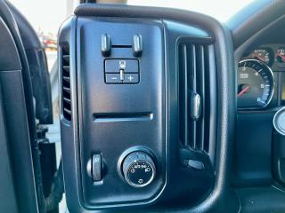 2015 GMC Sierra 3500 Reg Cab, HD, 2WD, Dually, 12 ft Flat Deck - Photo #10