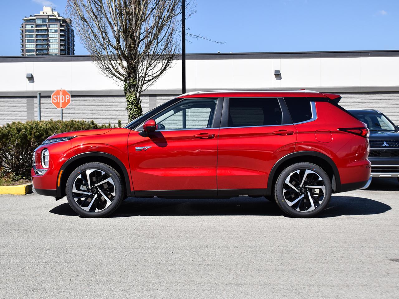 New 2024 Mitsubishi Outlander Phev SEL - Annual Demo Clearout, Huge Savings! for sale in Coquitlam, BC