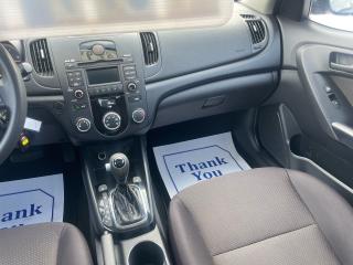 2012 Kia Forte EX w/Sunroof - Photo #8