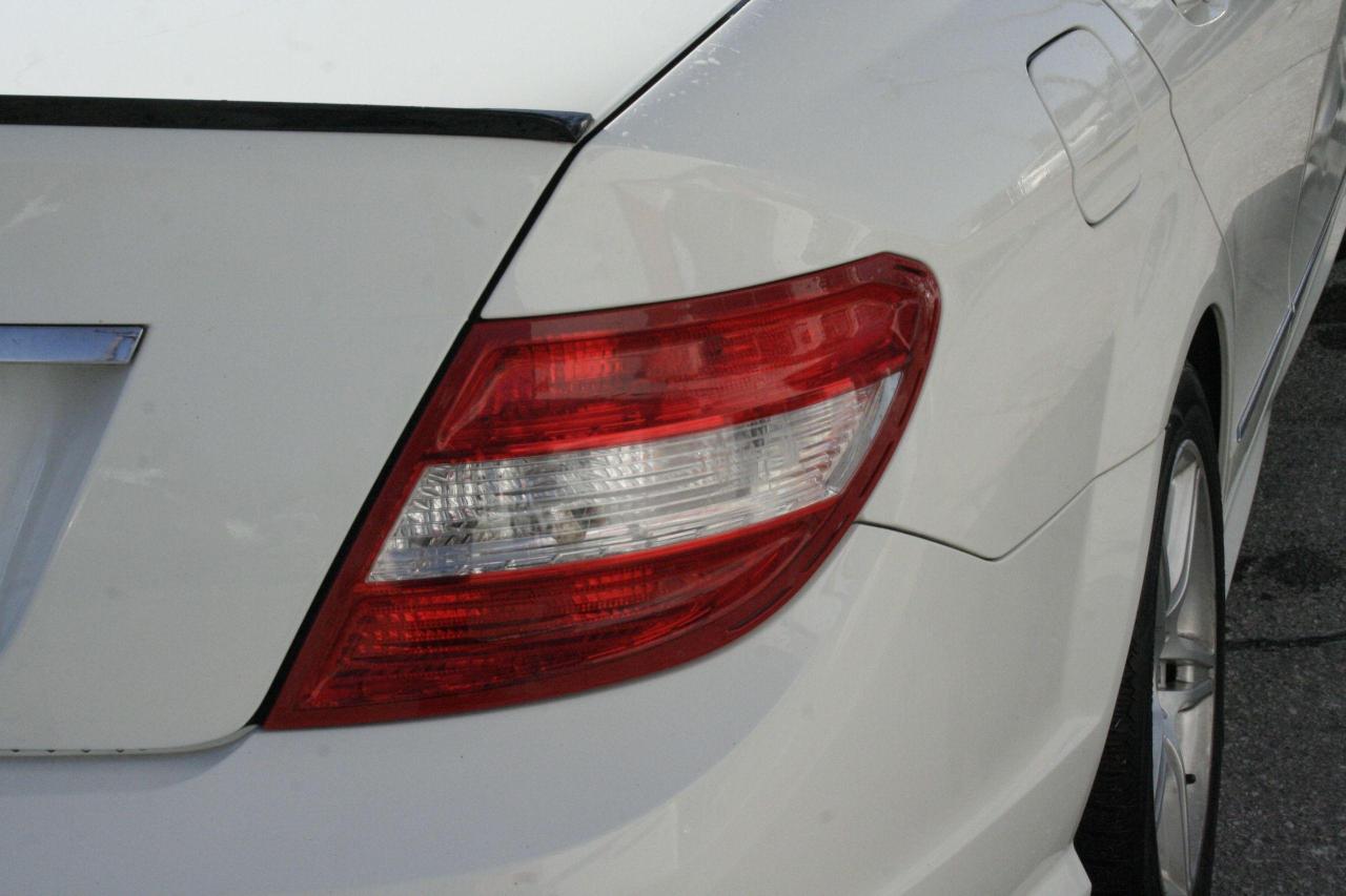 2011 Mercedes-Benz C-Class 4dr Sdn C 250 4MATIC - Photo #13