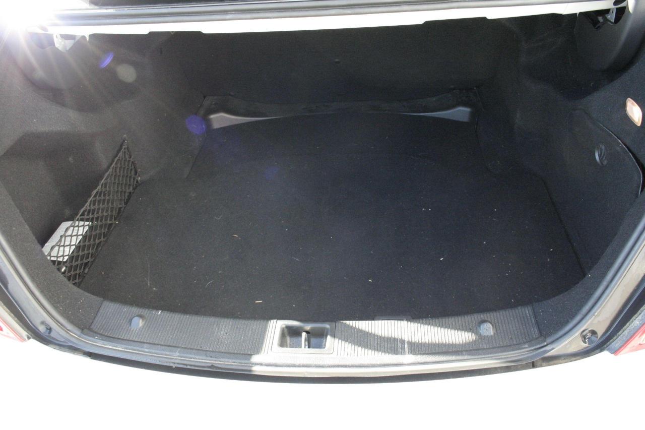 2011 Mercedes-Benz C-Class 4dr Sdn C 250 4MATIC - Photo #15