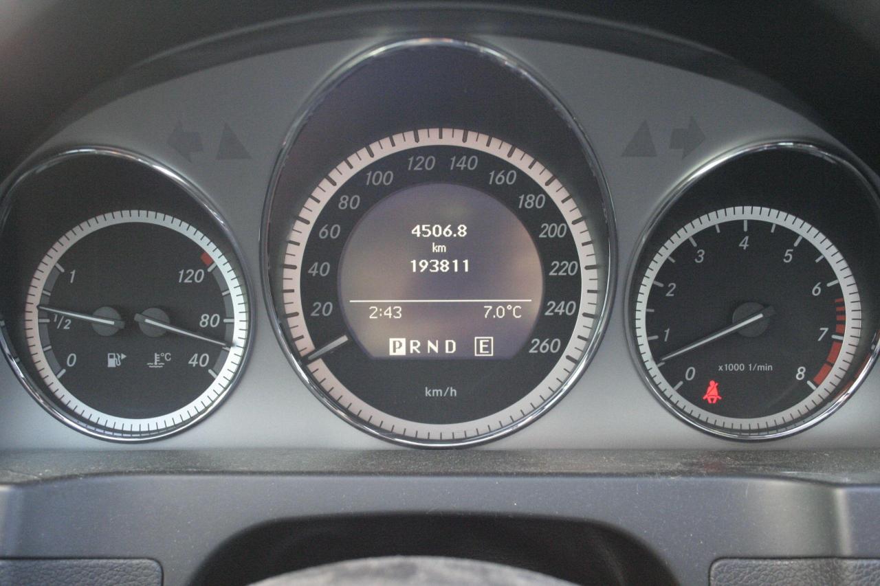 2011 Mercedes-Benz C-Class 4dr Sdn C 250 4MATIC - Photo #21
