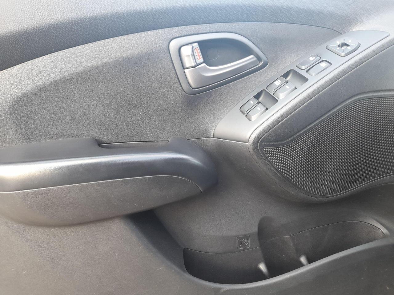 2015 Hyundai Tucson GL-AWD-BK UP CAMERA-BLUETOOTH-AUX-USB-ALLOYS Photo3