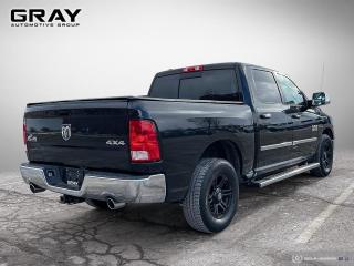 2015 RAM 1500 4WD CREW CAB 140.5" BIG HORN - Photo #5