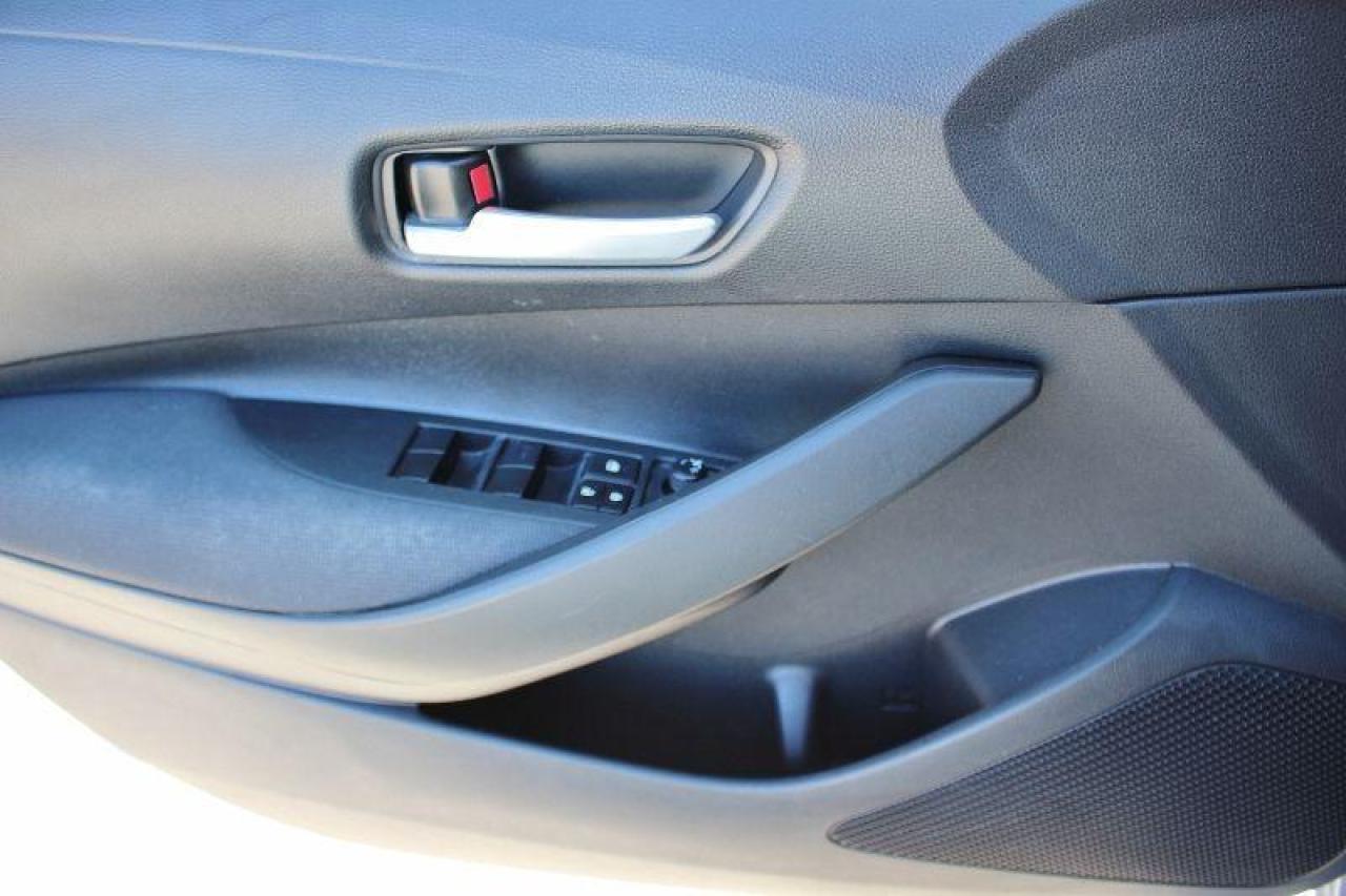 2020 Toyota Corolla LE*Heated Seats*Sun Roof*CarPlay*Rear Cam*1.8L-4cy - Photo #12