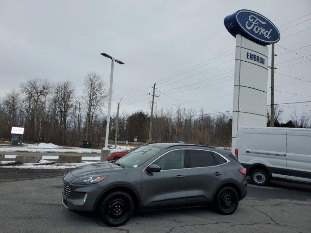 Used 2021 Ford Escape Titanium Hybrid for Sale in Embrun, Ontario