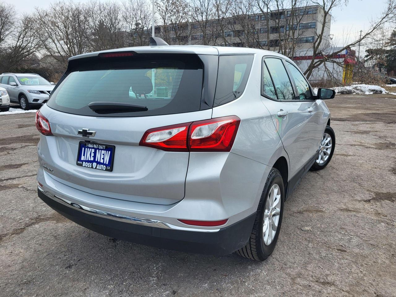2018 Chevrolet Equinox 2LS Photo