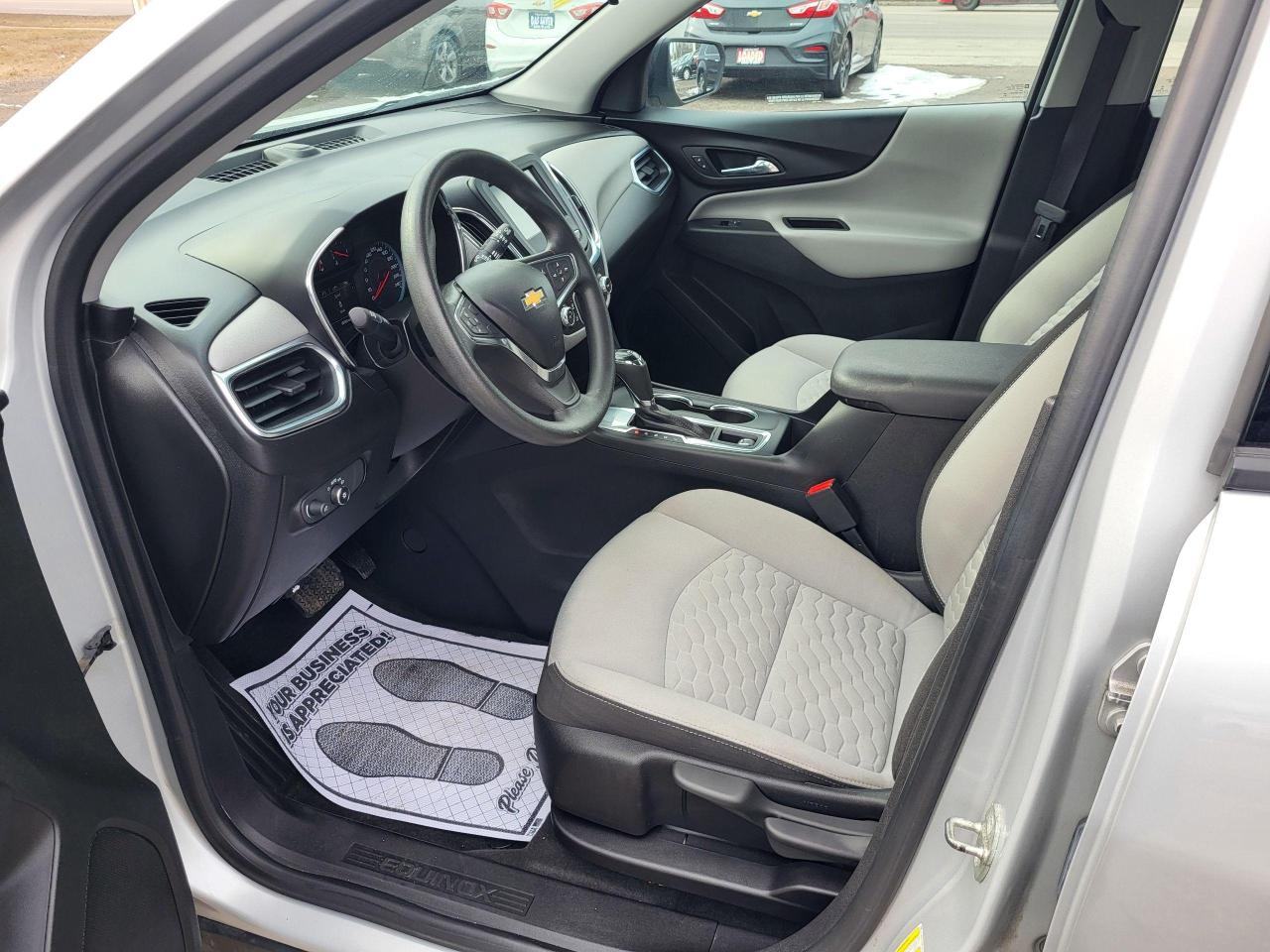 2018 Chevrolet Equinox 2LS Photo