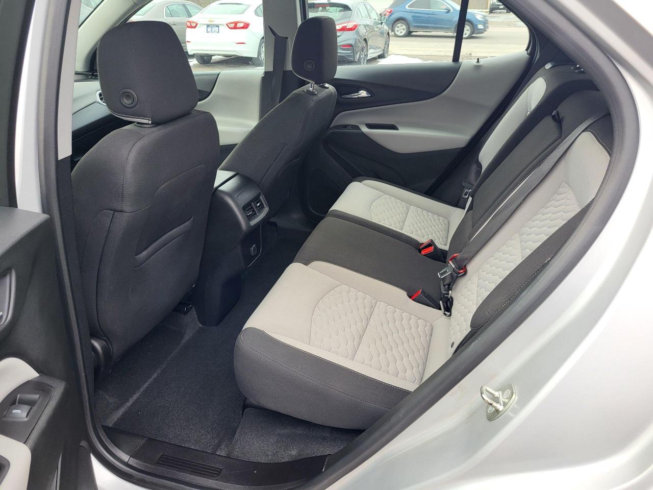 2018 Chevrolet Equinox 2LS Photo