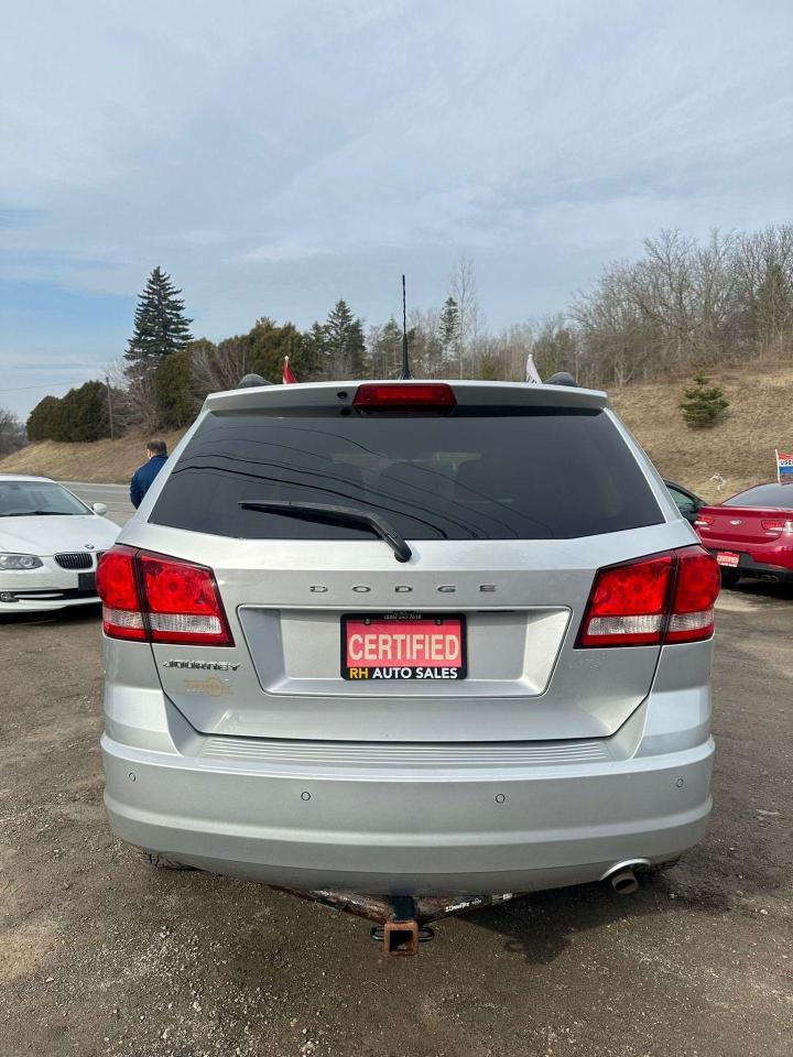 2011 Dodge Journey Fwd 4dr - Photo #5