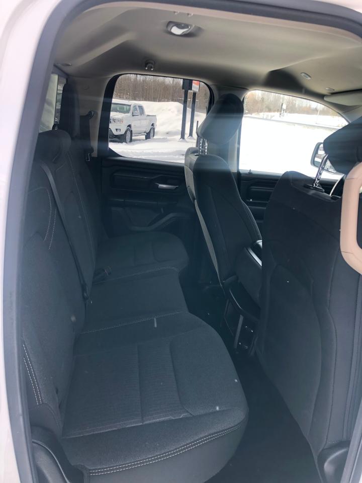 2019 RAM 1500 Tradesman 4x4 Quad Cab 6'4" Box - Photo #11