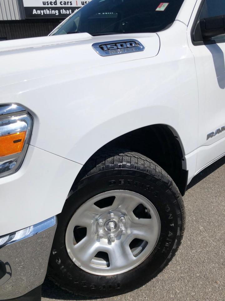 2019 RAM 1500 Tradesman 4x4 Quad Cab 6'4" Box - Photo #8