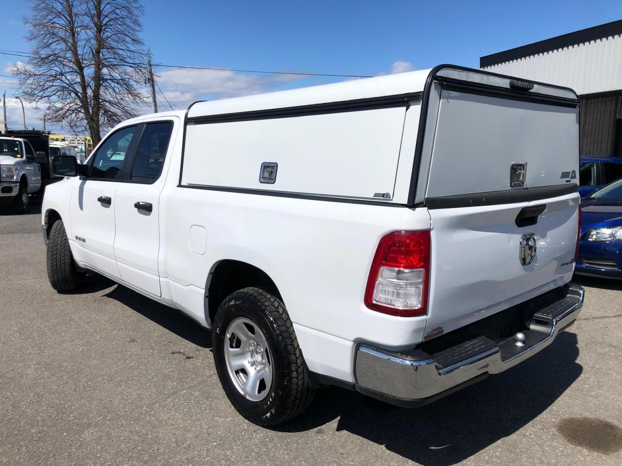 2019 RAM 1500 Tradesman 4x4 Quad Cab 6'4" Box - Photo #3