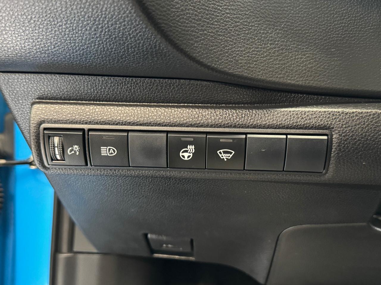 2019 Toyota Corolla SE Hatchback+New Tires+Heated Seats+CLEAN CARFAX - Photo #54